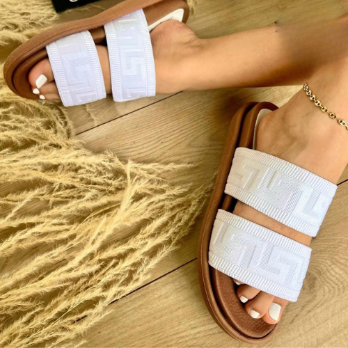 gid://shopify/MediaImage/41238677422369