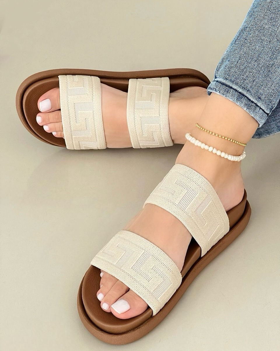 gid://shopify/MediaImage/41238677389601